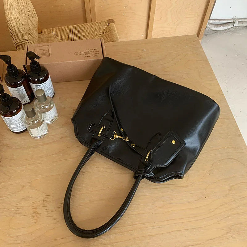 Nora - Sac à main cuir souple noir