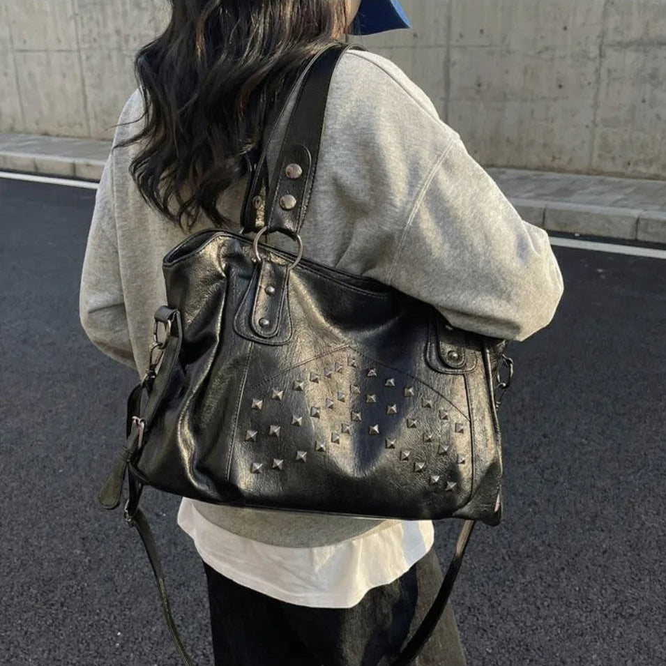 Honora - Sac bandoulière clouté
